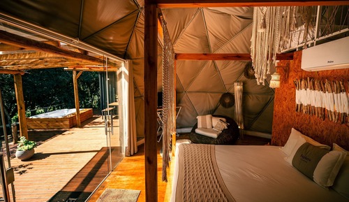 Esphera Água com Jacuzzi Externa com Hidromassagem