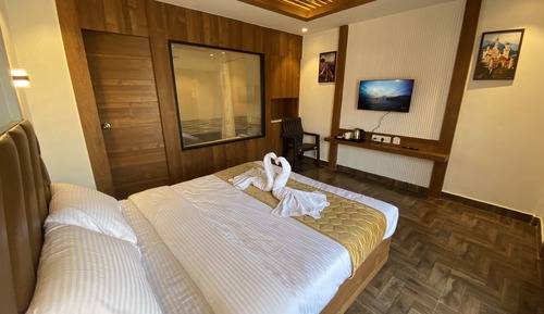 Deluxe Double Room