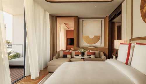 Promenade Deluxe Room with Marina Views - includes Private Terrace on Promenade (13sqm)