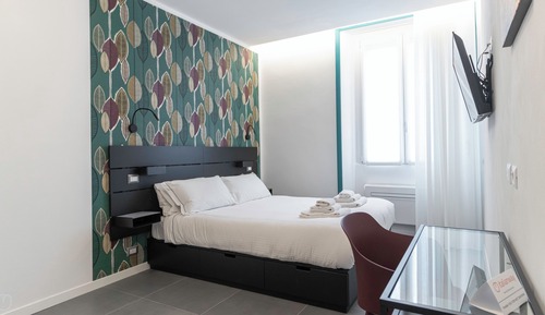 Apartment (2 Bedrooms)