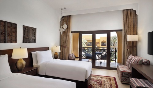 Deluxe Room, 2 Twin Beds, Accessible, Resort View