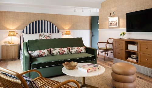 The Deluxe King with Sleeper Sofa