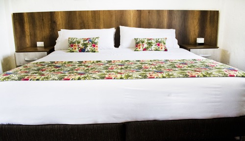 Superior Room, 1 King Bed