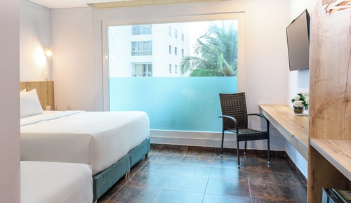 Standard Triple Room, City View