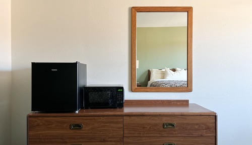 Standard Room, 1 Queen Bed, Non Smoking