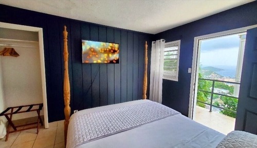 Standard Studio, 1 Queen Bed, Ocean View, Poolside