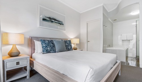 3 Bedroom Penthouse Apartment 