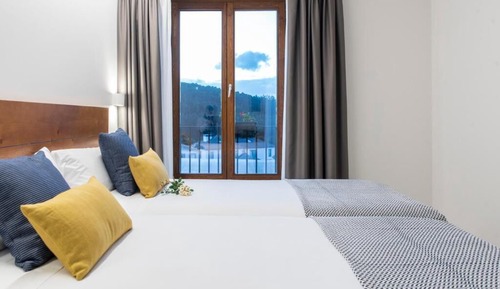 Deluxe Twin Room, Partial Sea View