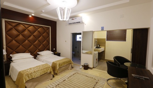 Deluxe Twin Room