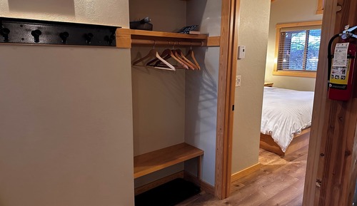 Cabin, 1 King Bed with Sofa bed, Non Smoking, Hot Tub