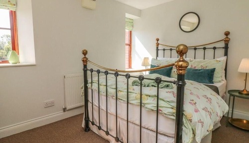 Apartment, 2 Bedrooms (Bramble)