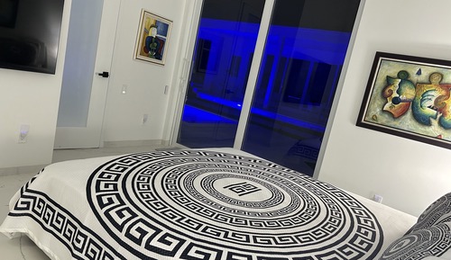 Elite Studio Suite (5)