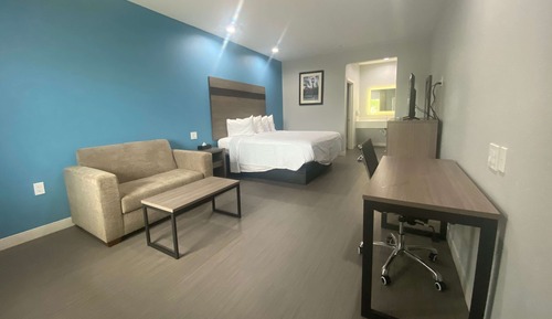 Room, 1 King Bed, Accessible, Non Smoking (Hearing)