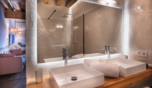 Superior Double Room, Canal View