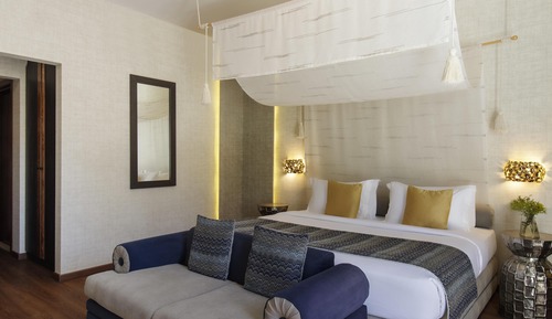 Canyon Deluxe Room, 1 King Bed