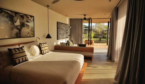 Luxury Studio Suite, Lake View