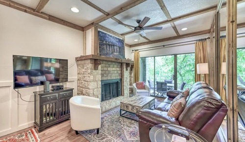 Condo, Multiple Beds, Pool Access (371 W Lincoln C111)