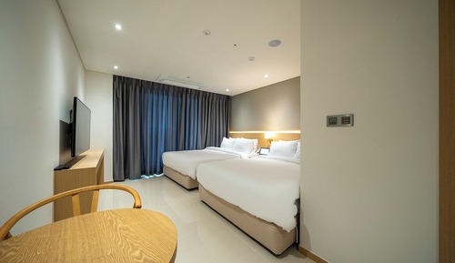 Deluxe Double Twin Room