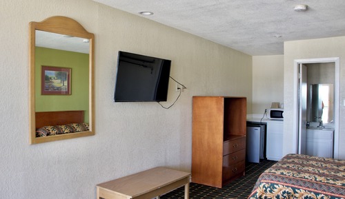 Room, 2 Queen Beds, Non Smoking