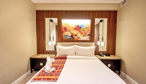 Grand Quadruple Room