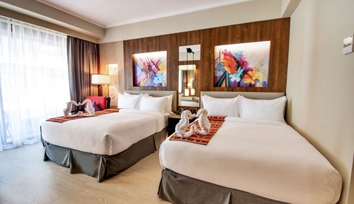 Premier Twin Room