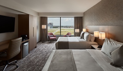 Premium Accessible Two Queen