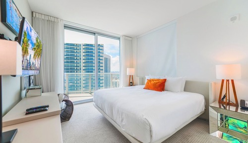 Luxury Apartment, 2 Bedrooms, City View