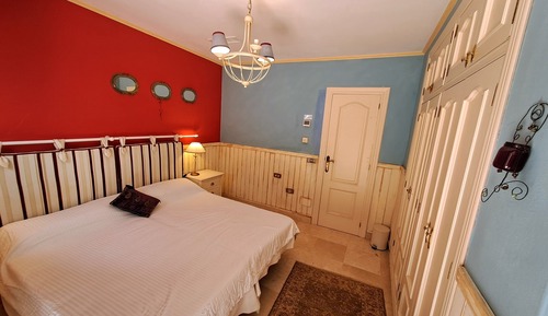 Deluxe Twin Room, Private Bathroom