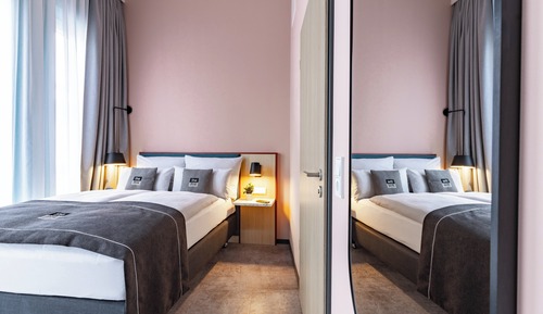 Standard Room, Multiple Beds (up to 3 adults)