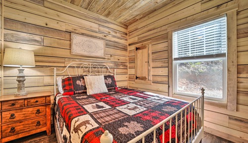 House (2 Bedrooms)