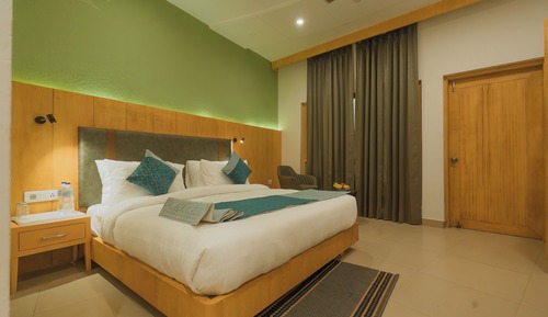 Deluxe Mountain View