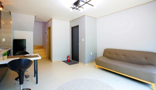 Basic Room, 1 Bedroom (Cube 3)