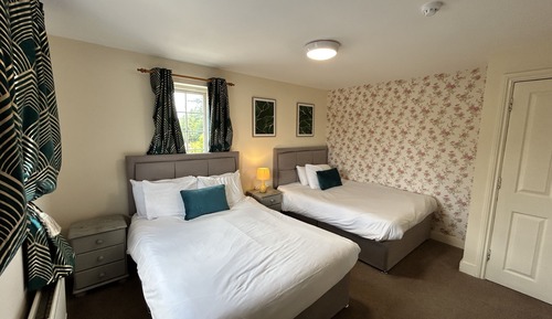 Triple Room, Ensuite