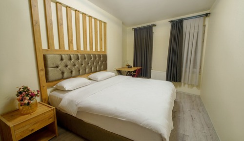 Standard Condo, 2 Bedrooms