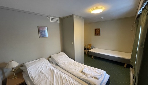 Basic Double Room (109)