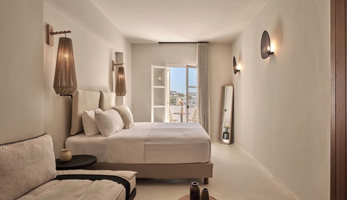 Junior Studio Suite