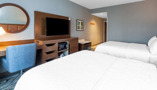 Room, 2 Queen Beds, Refrigerator & Microwave
