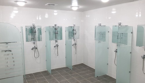 Room (Group (small))