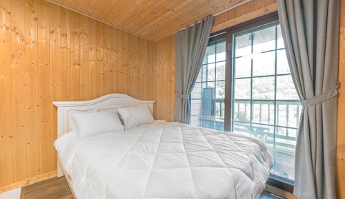 Basic Room, 1 Bedroom (A-2(Mountain View))