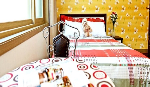 Room (Satgatbong (203))