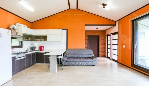 Room (Byeol-dul (Unshared House))