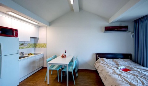 Room (Nadong / Chamomile)