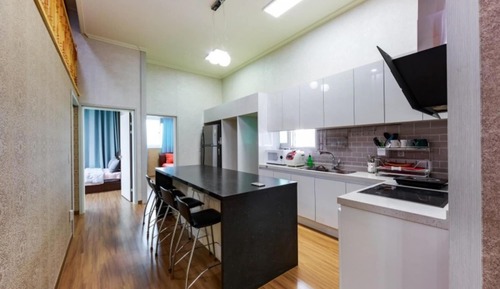 Room (Room 203 (duplex annex side ocean vie)