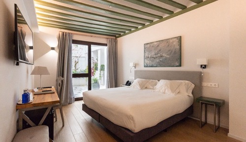 Double Room (Boutique)