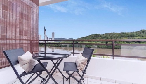 Premium Quadruple Room