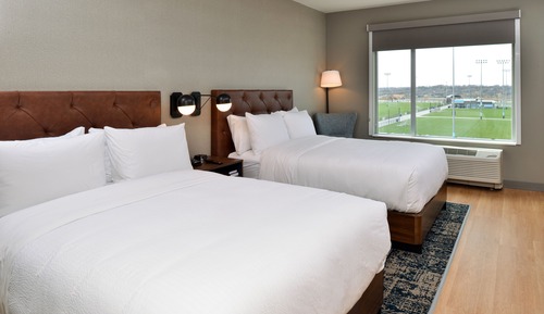 Room, 2 Queen Beds, Non Smoking (Hearing Accessible)