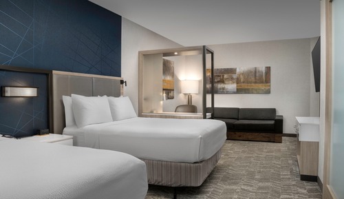 Suite, 2 Queen Beds