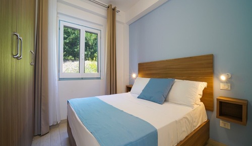 Comfort Condo, Tower