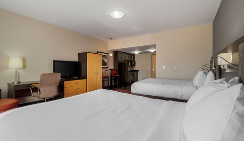 Standard Room, 2 Queen Beds, Non Smoking, Kitchenette