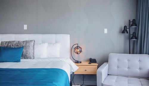 Signature Room, 1 King Bed, Sea View (Pavillon Acadie)